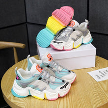 Afbeelding in Gallery-weergave laden, YBO™ Atmungsaktive Sneaker "Rainbow"