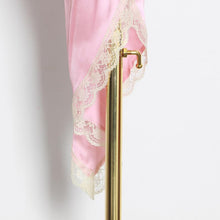 Afbeelding in Gallery-weergave laden, Extravagantes Kleid