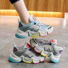 Afbeelding in Gallery-weergave laden, YBO™ Atmungsaktive Sneaker "Rainbow"