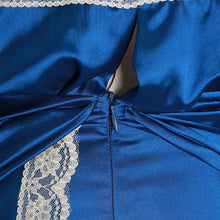 Afbeelding in Gallery-weergave laden, Extravagantes Kleid