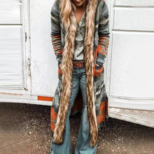 Afbeelding in Gallery-weergave laden, "Bella" Vintage Strickjacke