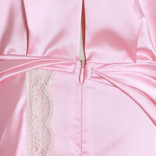 Afbeelding in Gallery-weergave laden, Extravagantes Kleid