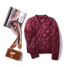 Afbeelding in Gallery-weergave laden, Burgunder