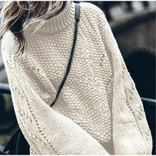 Afbeelding in Gallery-weergave laden, "Ramona" Warmer Pullover