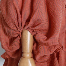 Afbeelding in Gallery-weergave laden, Vintage Rüschen-Kleid