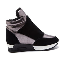 Afbeelding in Gallery-weergave laden, "Maja" Bequeme und Warme Plateau-Sneakers