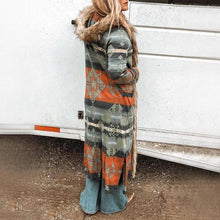 Afbeelding in Gallery-weergave laden, "Bella" Vintage Strickjacke