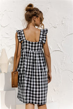 Afbeelding in Gallery-weergave laden, "Karina" Designer-Kleid