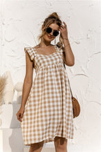 Afbeelding in Gallery-weergave laden, "Karina" Designer-Kleid