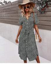 Afbeelding in Gallery-weergave laden, "Maja" Designer-Kleid mit Blumenprint