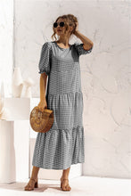 Afbeelding in Gallery-weergave laden, "Patrizia" Elegantes Designer-Kleid