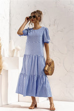 Afbeelding in Gallery-weergave laden, "Patrizia" Elegantes Designer-Kleid