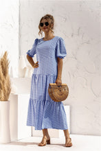 Afbeelding in Gallery-weergave laden, "Patrizia" Elegantes Designer-Kleid