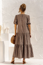 Afbeelding in Gallery-weergave laden, "Patrizia" Elegantes Designer-Kleid