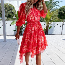 Afbeelding in Gallery-weergave laden, "Fiorela" Designer-Chiffon-Kleid