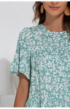 Afbeelding in Gallery-weergave laden, "Daria" Lässiges Blümchenkleid