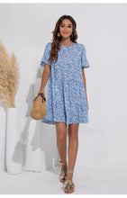 Afbeelding in Gallery-weergave laden, "Daria" Lässiges Blümchenkleid