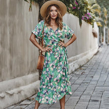 Afbeelding in Gallery-weergave laden, Grün