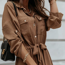 Afbeelding in Gallery-weergave laden, "Alinda" Designer-Kleid