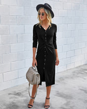 Afbeelding in Gallery-weergave laden, "Nita" Elegantes Midikleid