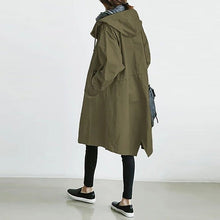 Afbeelding in Gallery-weergave laden, "Monika" Lange Windbreaker Jas