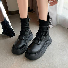 Afbeelding in Gallery-weergave laden, "Maria" Winterboots mit Schnürren