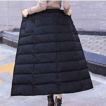 Afbeelding in Gallery-weergave laden, "Evi" Gesteppter Winterrock