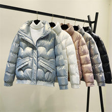 Afbeelding in Gallery-weergave laden, "Antonia" Stylische Winterjacke