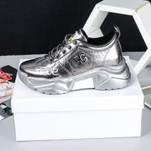 Afbeelding in Gallery-weergave laden, "Esther" Designer Sneakers