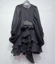 Afbeelding in Gallery-weergave laden, Vintage Rüschen-Kleid
