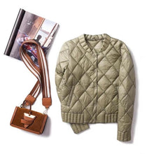 Afbeelding in Gallery-weergave laden, Hellgrün
