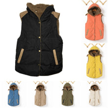Afbeelding in Gallery-weergave laden, "Brenda" Kapuzenweste mit Fleece
