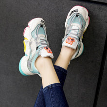 Afbeelding in Gallery-weergave laden, YBO™ Atmungsaktive Sneaker "Rainbow"
