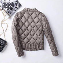 Afbeelding in Gallery-weergave laden, &quot;Ava&quot; Designer-Herbstjacke
