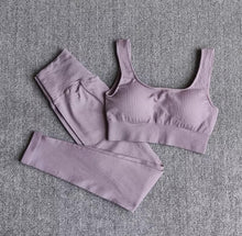 Afbeelding in Gallery-weergave laden, Dunkel Lila
