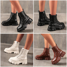 Afbeelding in Gallery-weergave laden, "Mila" Plateau-Stiefelette
