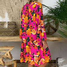 Afbeelding in Gallery-weergave laden, &quot;Carla&quot; Designer-Kleid mit Floralprint
