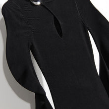 Afbeelding in Gallery-weergave laden, Schwarzes Strickkleid
