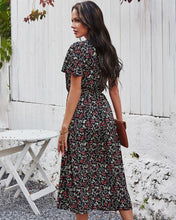 Afbeelding in Gallery-weergave laden, "Sandra" Designer-Kleid
