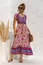 Afbeelding in Gallery-weergave laden, "Florella" Designer-Boho-Kleid
