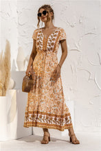 Afbeelding in Gallery-weergave laden, "Florella" Designer-Boho-Kleid
