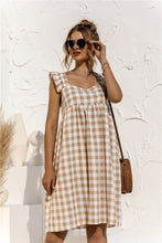 Afbeelding in Gallery-weergave laden, "Karina" Designer-Kleid
