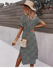 Afbeelding in Gallery-weergave laden, "Maja" Designer-Kleid mit Blumenprint
