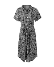 Afbeelding in Gallery-weergave laden, "Maja" Designer-Kleid mit Blumenprint
