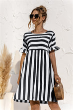 Afbeelding in Gallery-weergave laden, "Elisa" Sommer-Kleid
