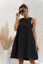 Afbeelding in Gallery-weergave laden, "Stella" Designer-Kleid
