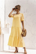 Afbeelding in Gallery-weergave laden, "Patrizia" Elegantes Designer-Kleid
