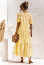 Afbeelding in Gallery-weergave laden, "Patrizia" Elegantes Designer-Kleid

