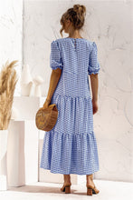 Afbeelding in Gallery-weergave laden, "Patrizia" Elegantes Designer-Kleid
