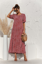 Afbeelding in Gallery-weergave laden, "Patrizia" Elegantes Designer-Kleid
